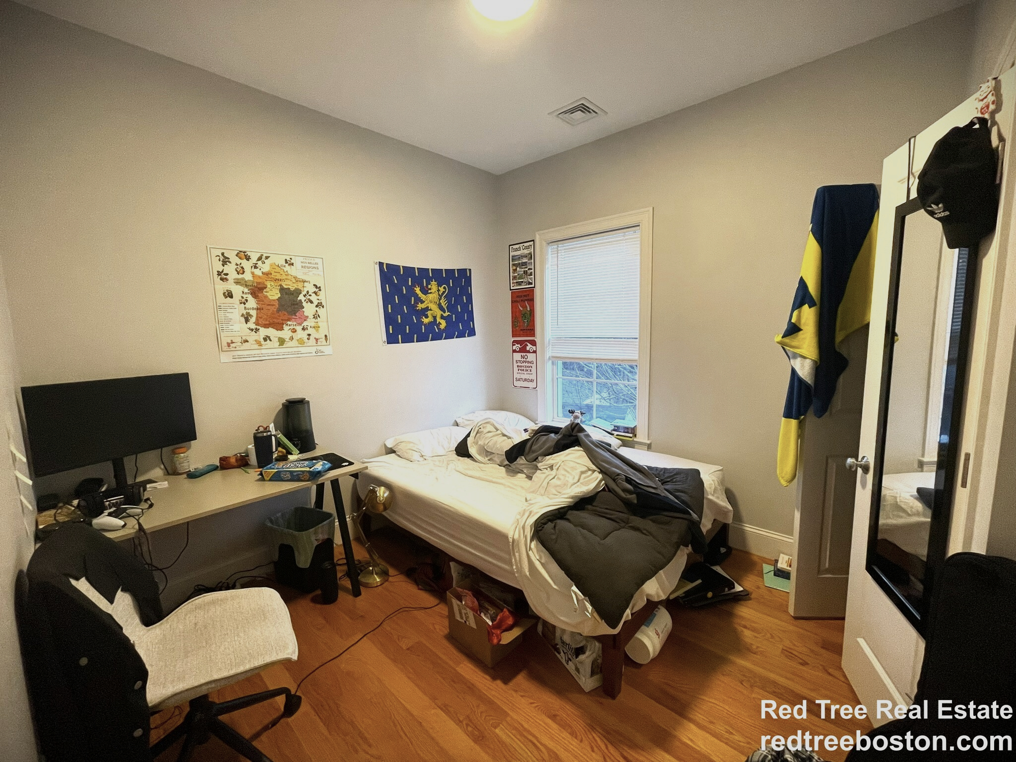 8 Islington St, Allston