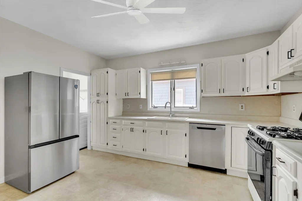 228 Harvard St, Medford