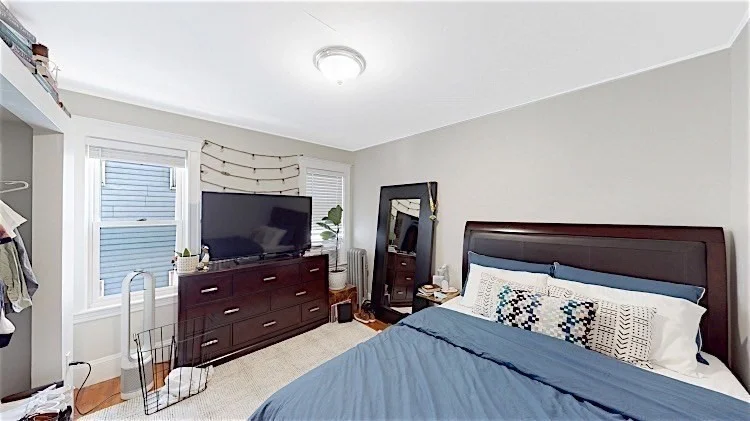 243 Summer, Davis Square