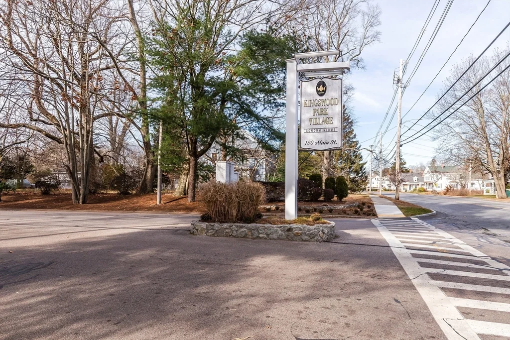 180 Main St, Bridgewater