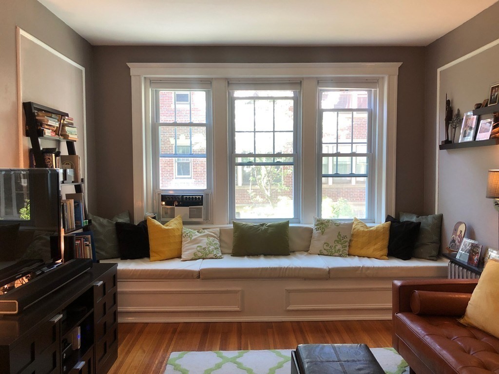 453 Washington St, Brookline