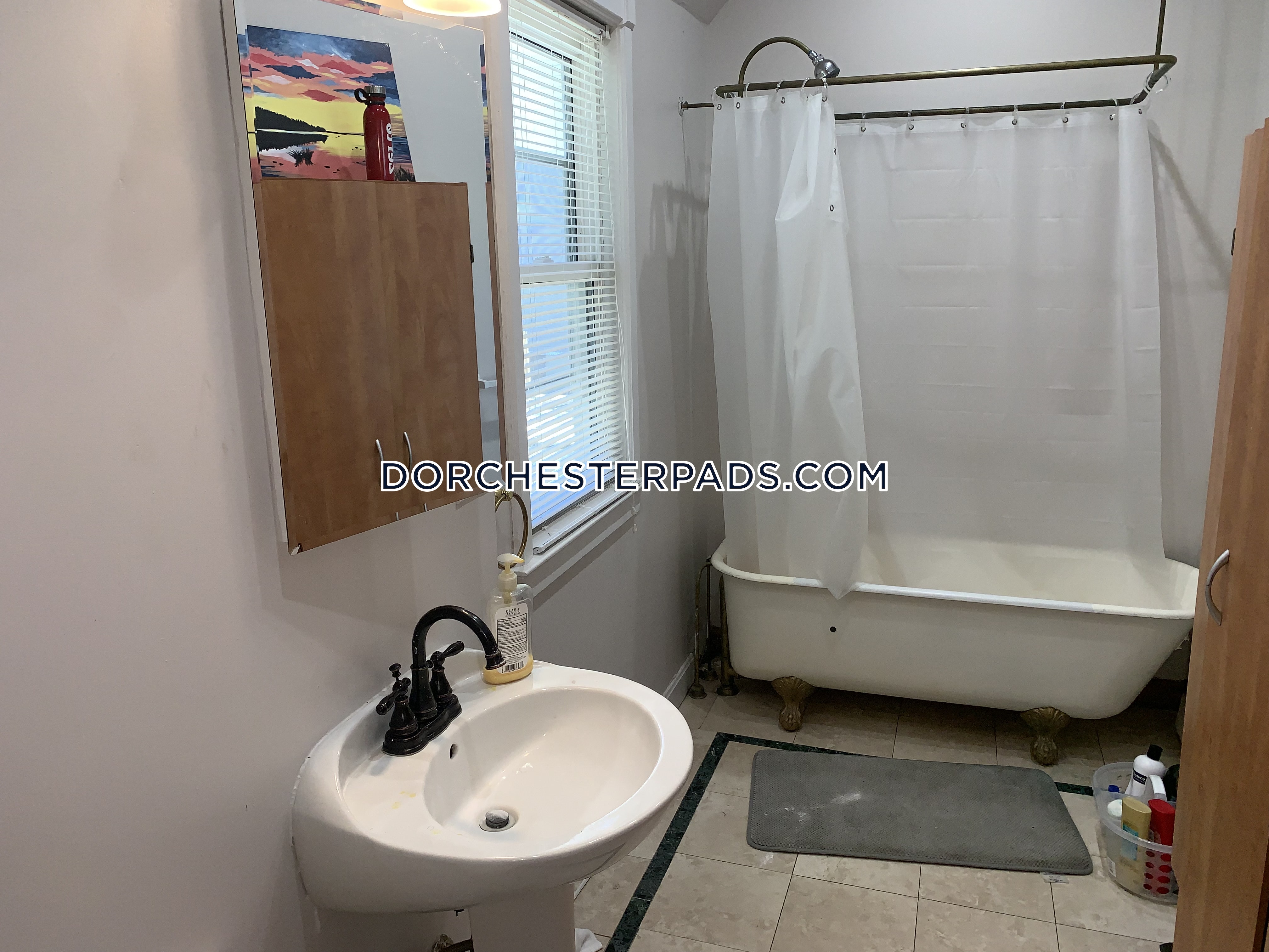 5 bed, 3 bath apartment for rent at 22 Harbor Crest Ct Unit 1, Dorchester — photo 24 of 24