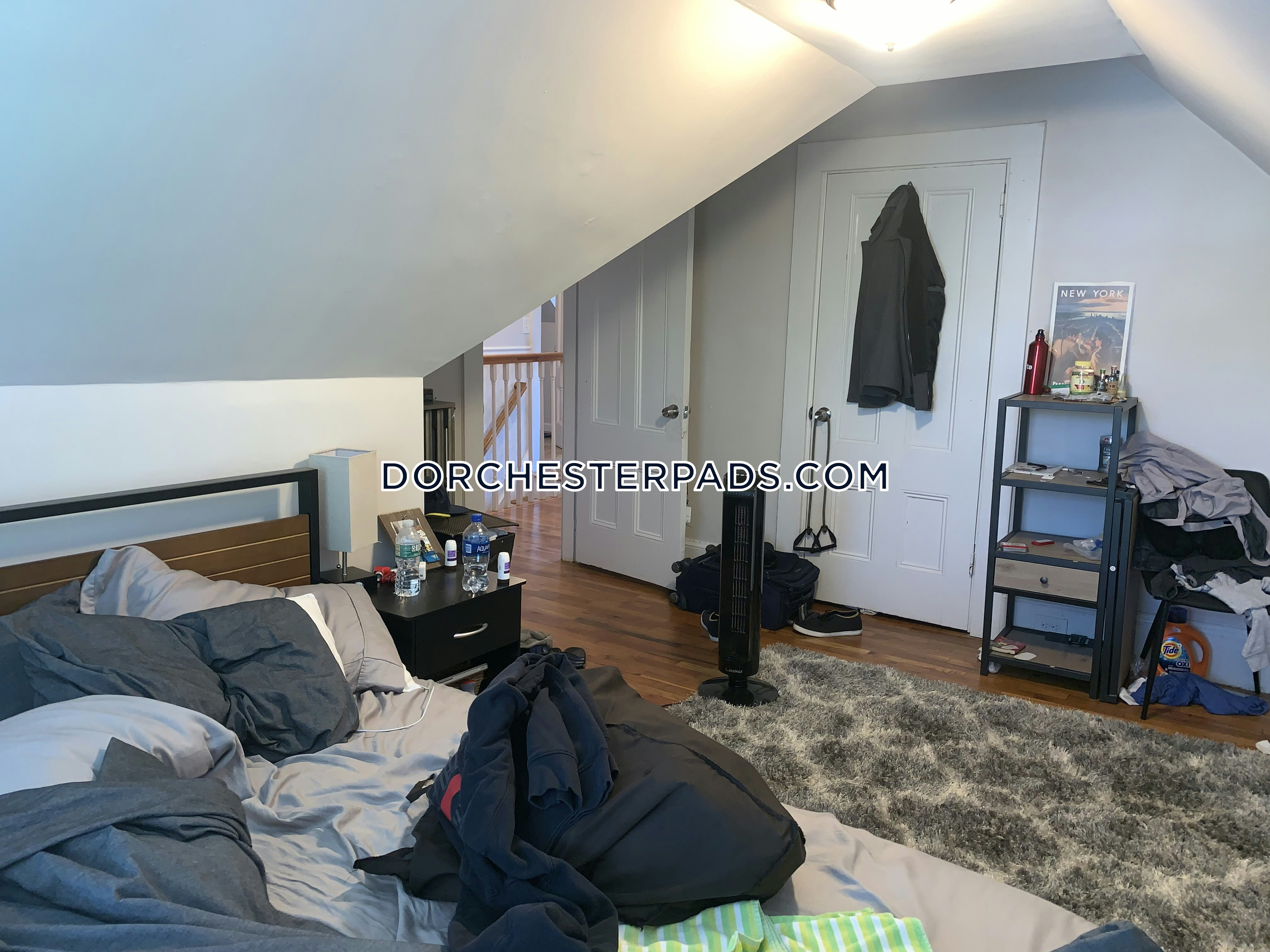 5 bed, 3 bath apartment for rent at 22 Harbor Crest Ct Unit 1, Dorchester — photo 9 of 24