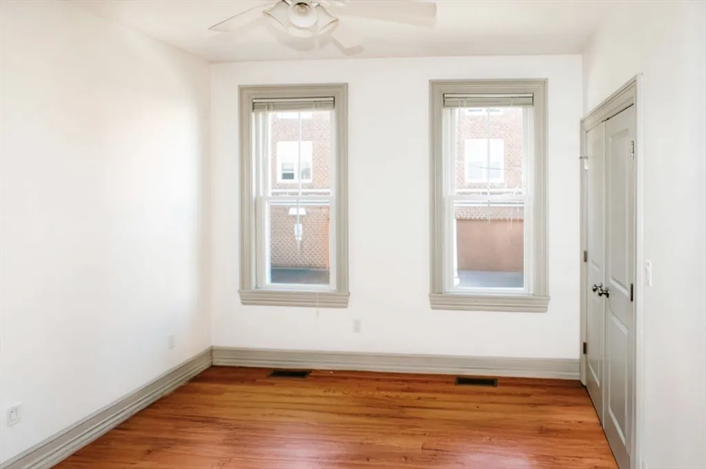 643 East 5th St, South Boston