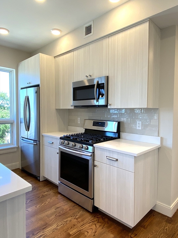 1 Everett St, Allston