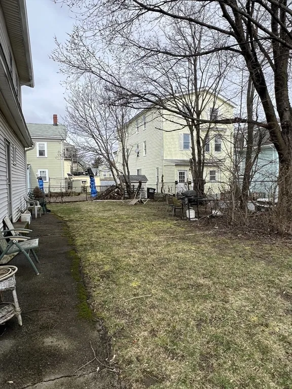 21 Flint, East Somerville