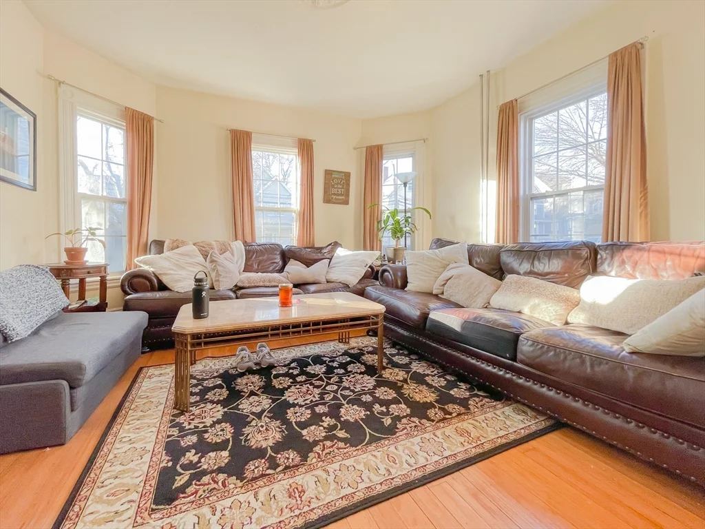 16 Foster St, Brighton