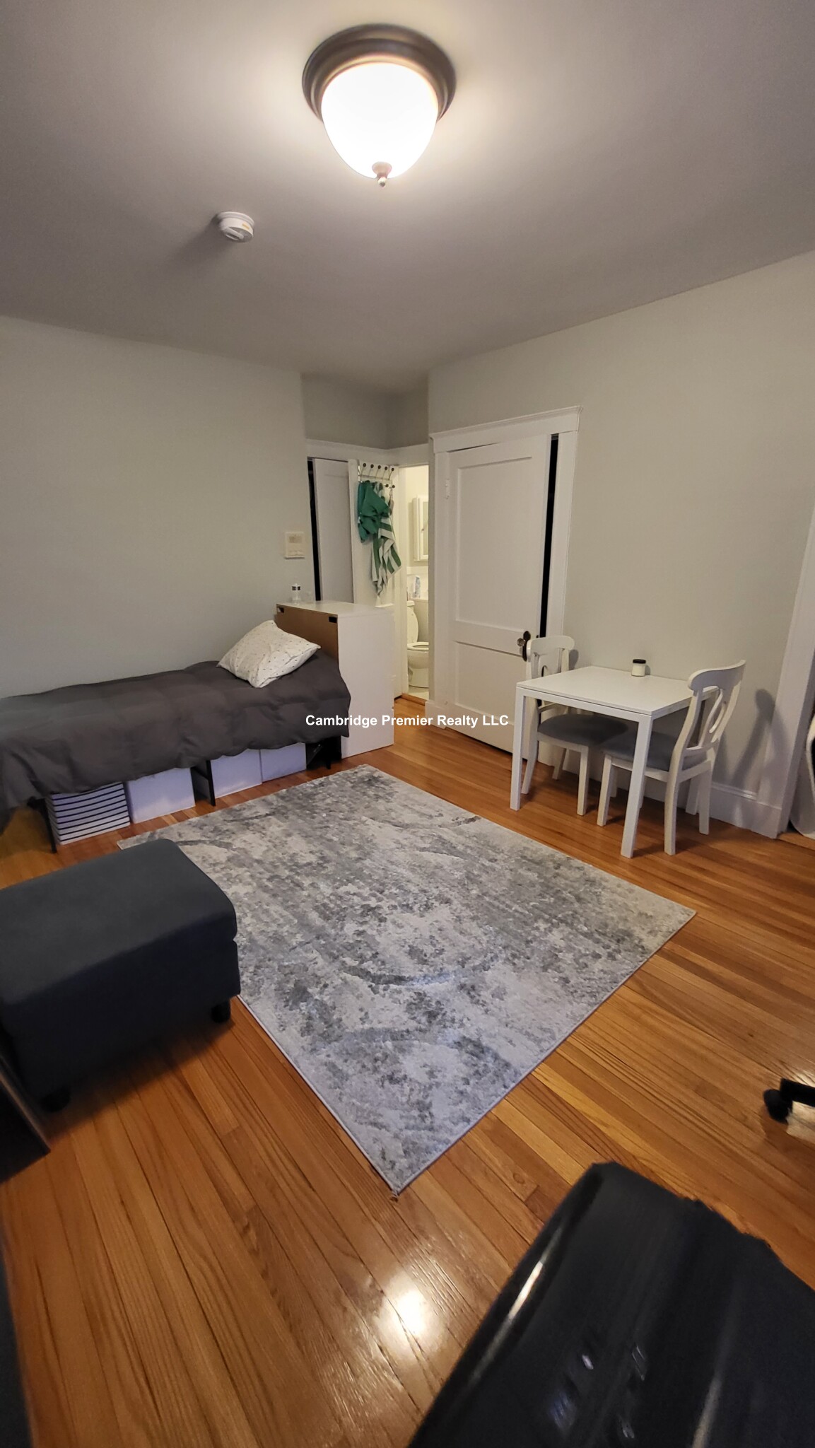 Studio bed, 1 bath apartment for rent at 156 Summer St Unit 301, Spring Hill