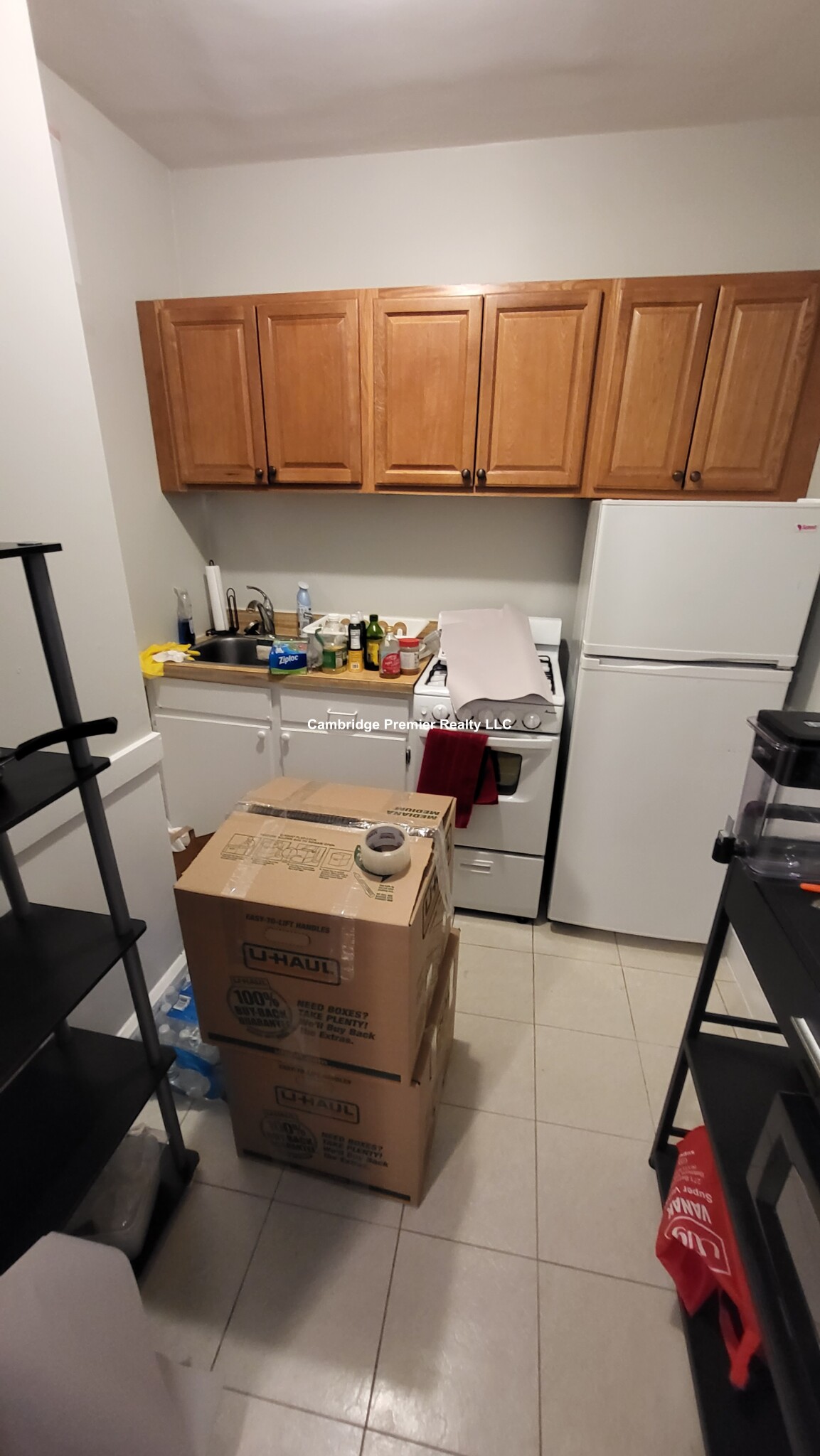 Studio bed, 1 bath apartment for rent at 156 Summer St Unit 301, Spring Hill — photo 5 of 6