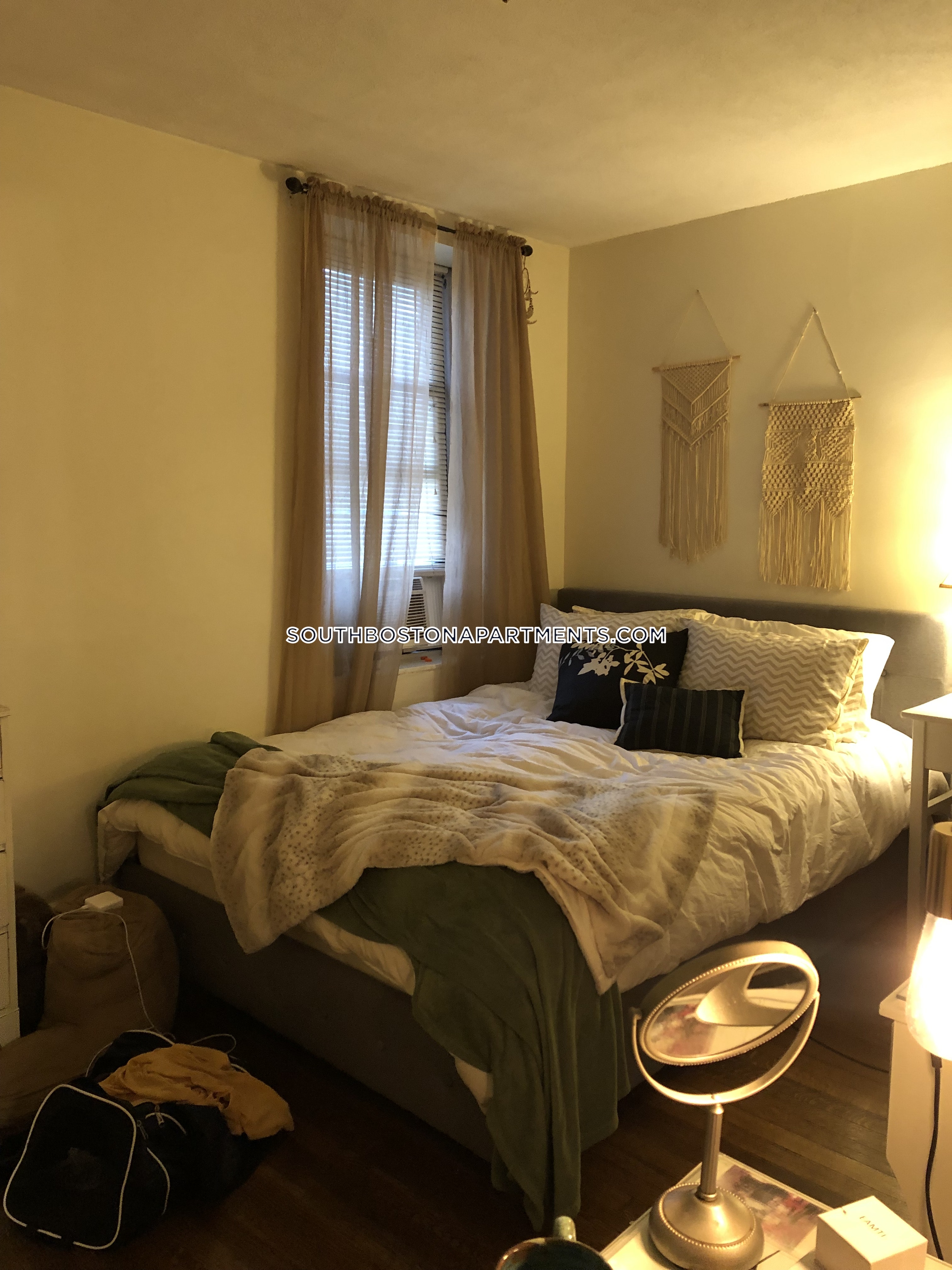 3 bed, 1 bath apartment for rent at 819 East Broadway Unit 1, South Boston — photo 29 of 34