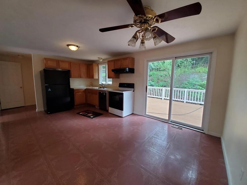 118 Montclair Ave, Waltham