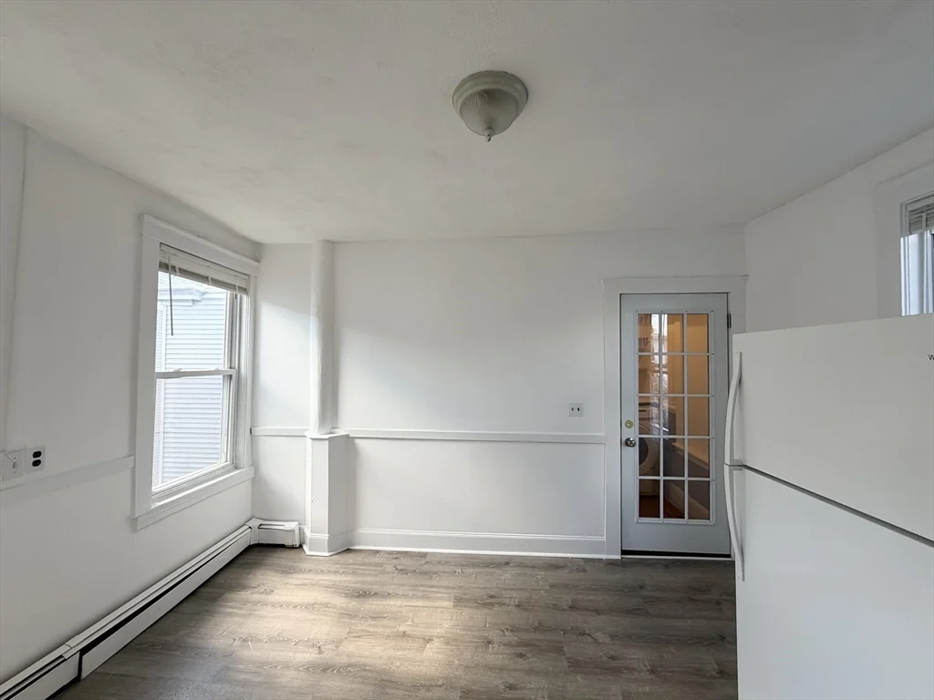 327 Columbia St, Wellington-Harrington