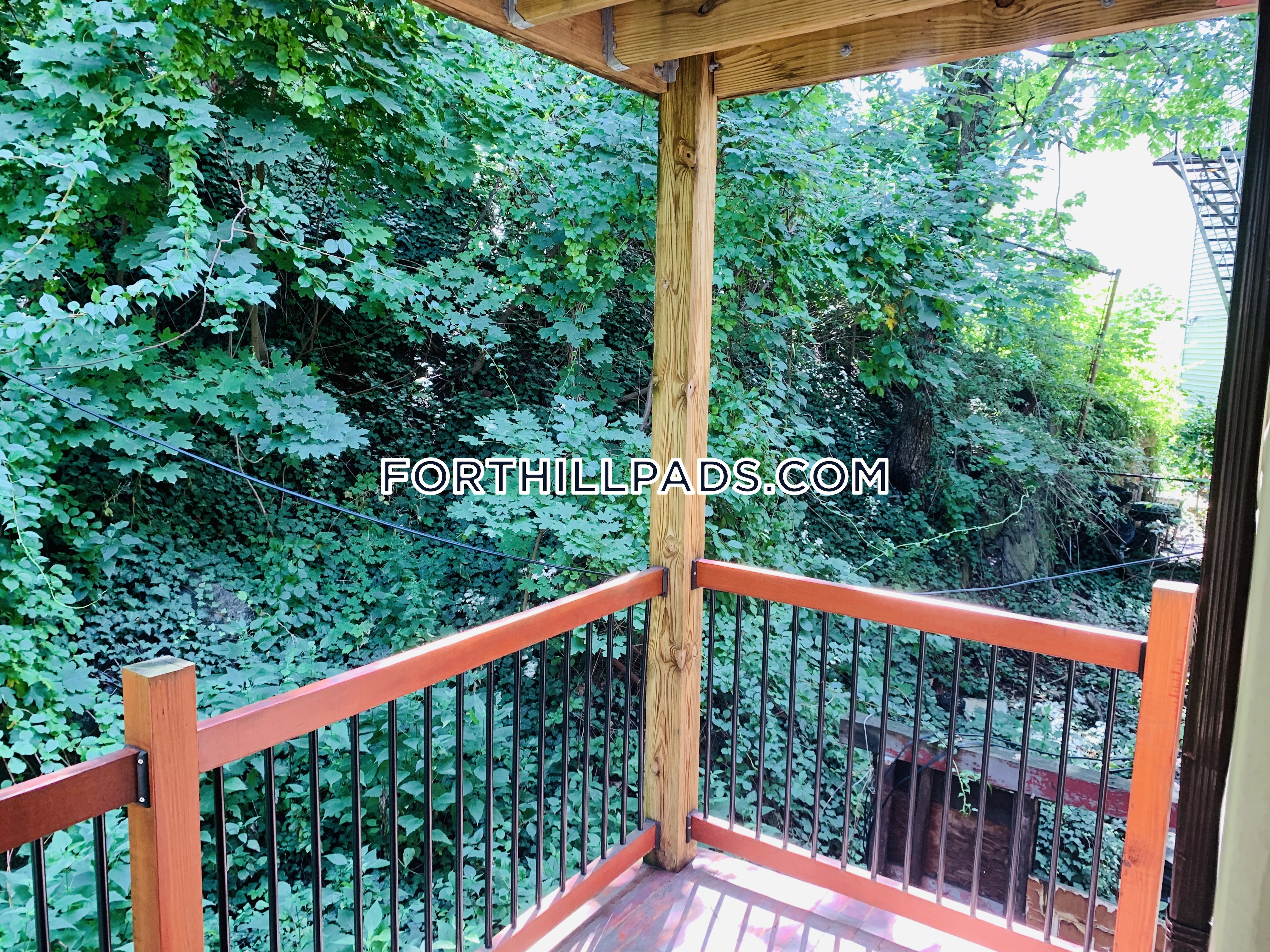 2.5 bed, 1 bath apartment for rent at 137 Marcella St Unit 3, Roxbury — photo 9 of 9