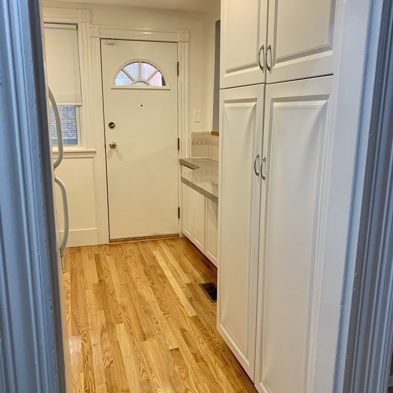 15 Braemore Rd, Brighton