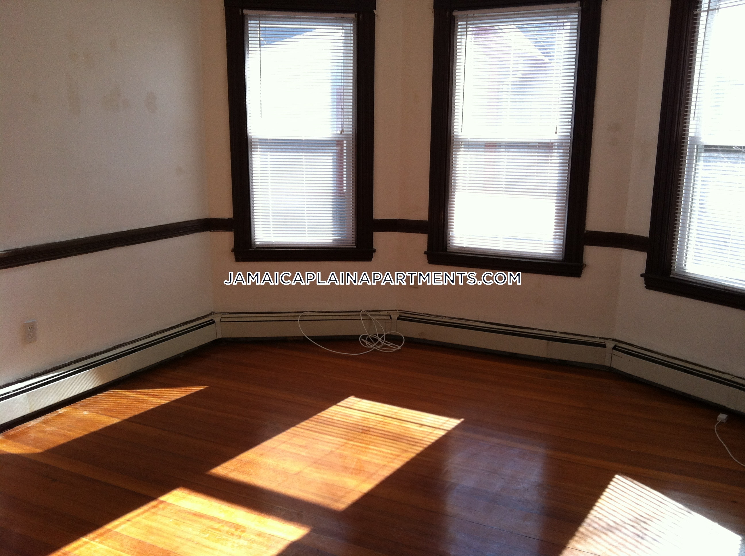 5 bed, 2 bath apartment for rent at 47 Creighton St Unit 3, Jamaica Plain — photo 14 of 117