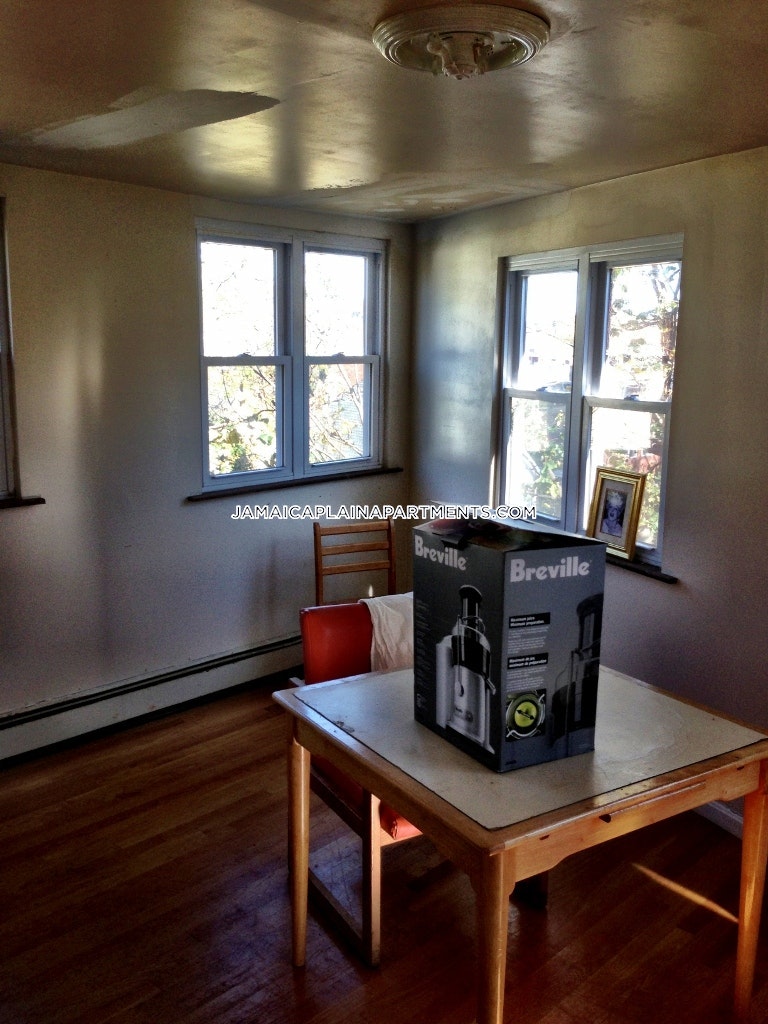5 bed, 2 bath apartment for rent at 47 Creighton St Unit 3, Jamaica Plain — photo 16 of 117