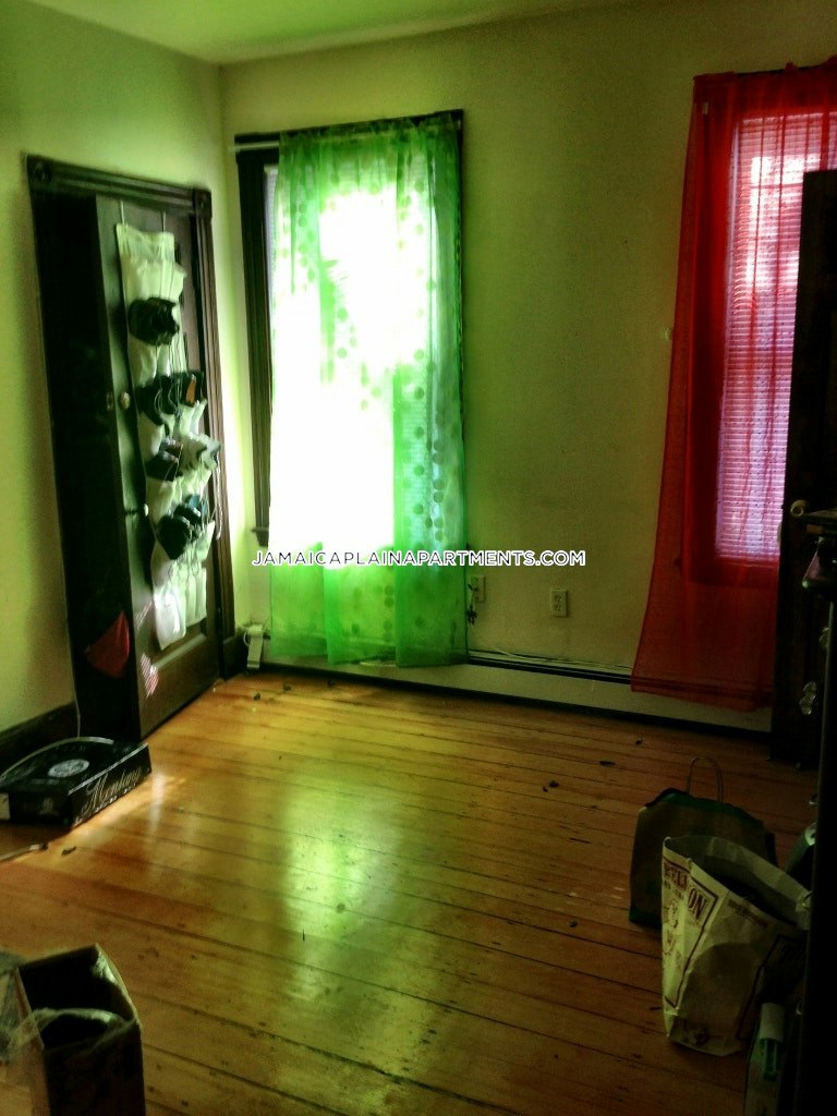5 bed, 2 bath apartment for rent at 47 Creighton St Unit 3, Jamaica Plain — photo 17 of 117