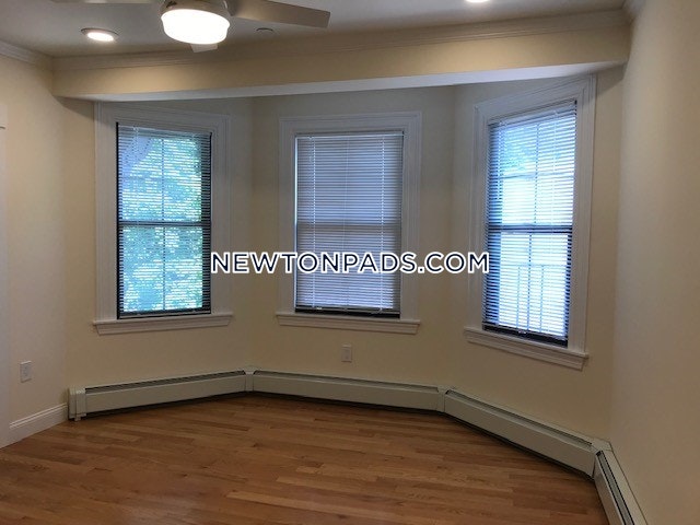 1 bed, 1 bath apartment for rent at 219 Commonwealth Ave Unit 36, Newton — photo 5 of 12