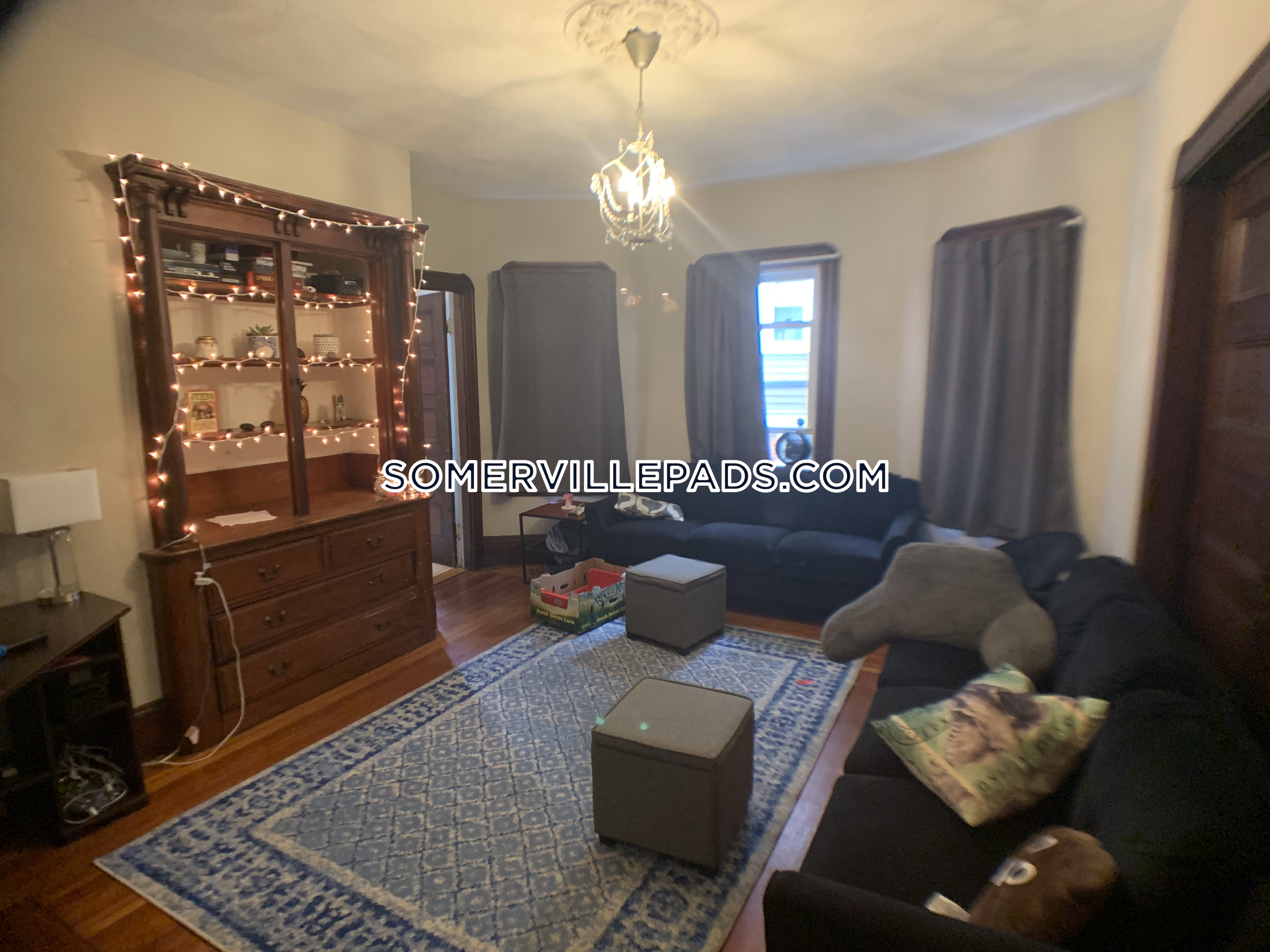 4 bed, 1 bath apartment for rent at 197 College Ave Unit 3, Davis Square — photo 10 of 22