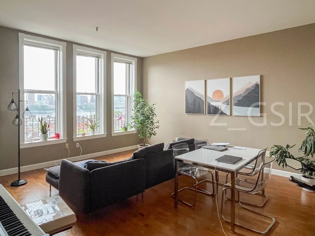 416 Marlborough St, Back Bay