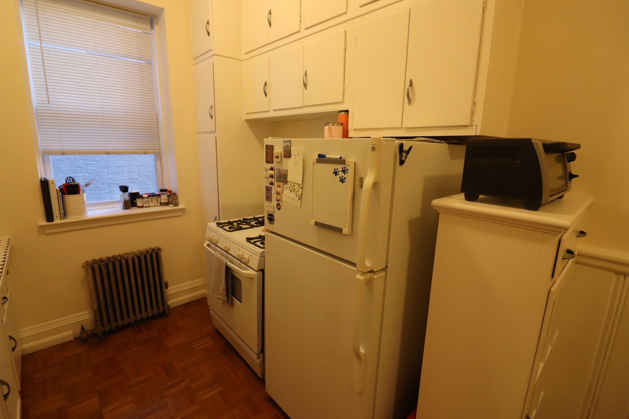 2 bed, 1 bath apartment for rent at 1569 Beacon St Unit 11, Washington Square — photo 10 of 17
