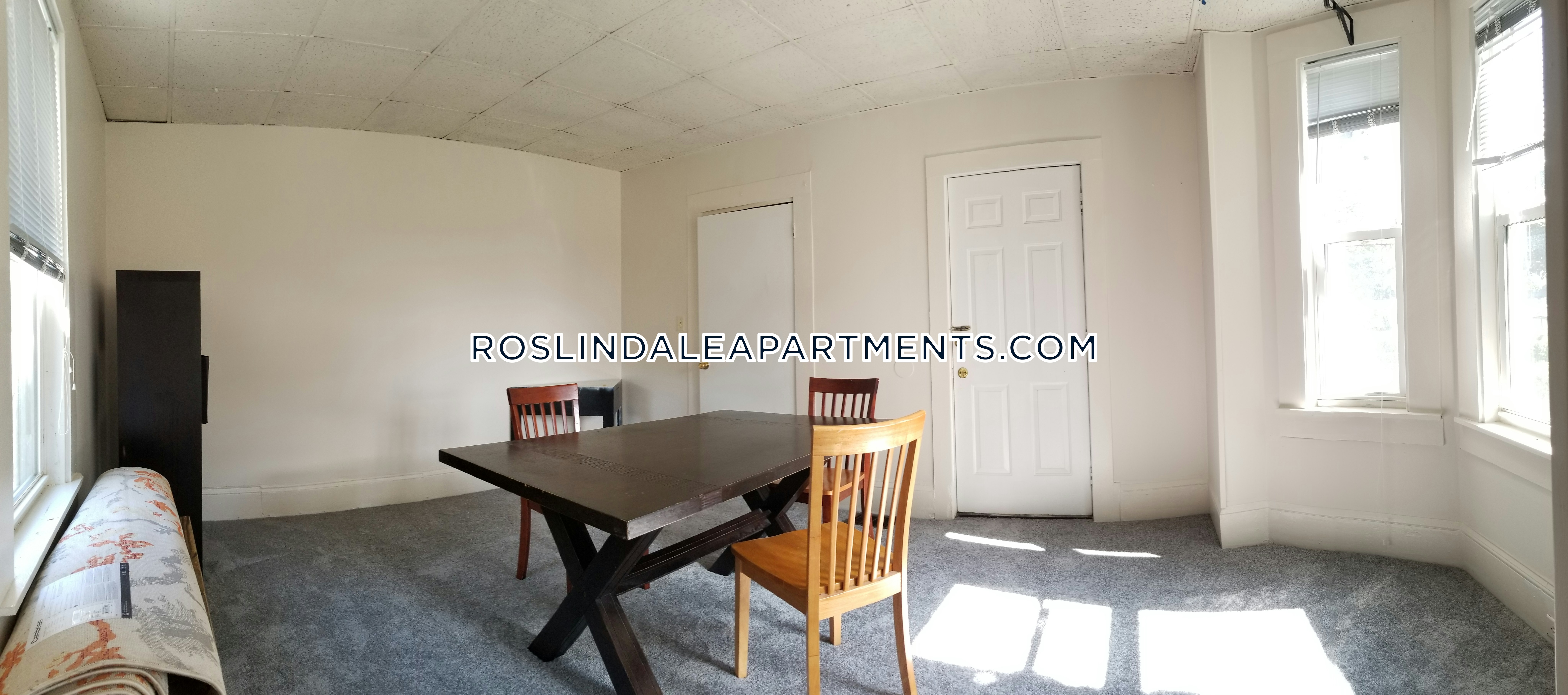2 bed, 1 bath apartment for rent at 67 Maynard St Unit 1, Hyde Park — photo 5 of 11