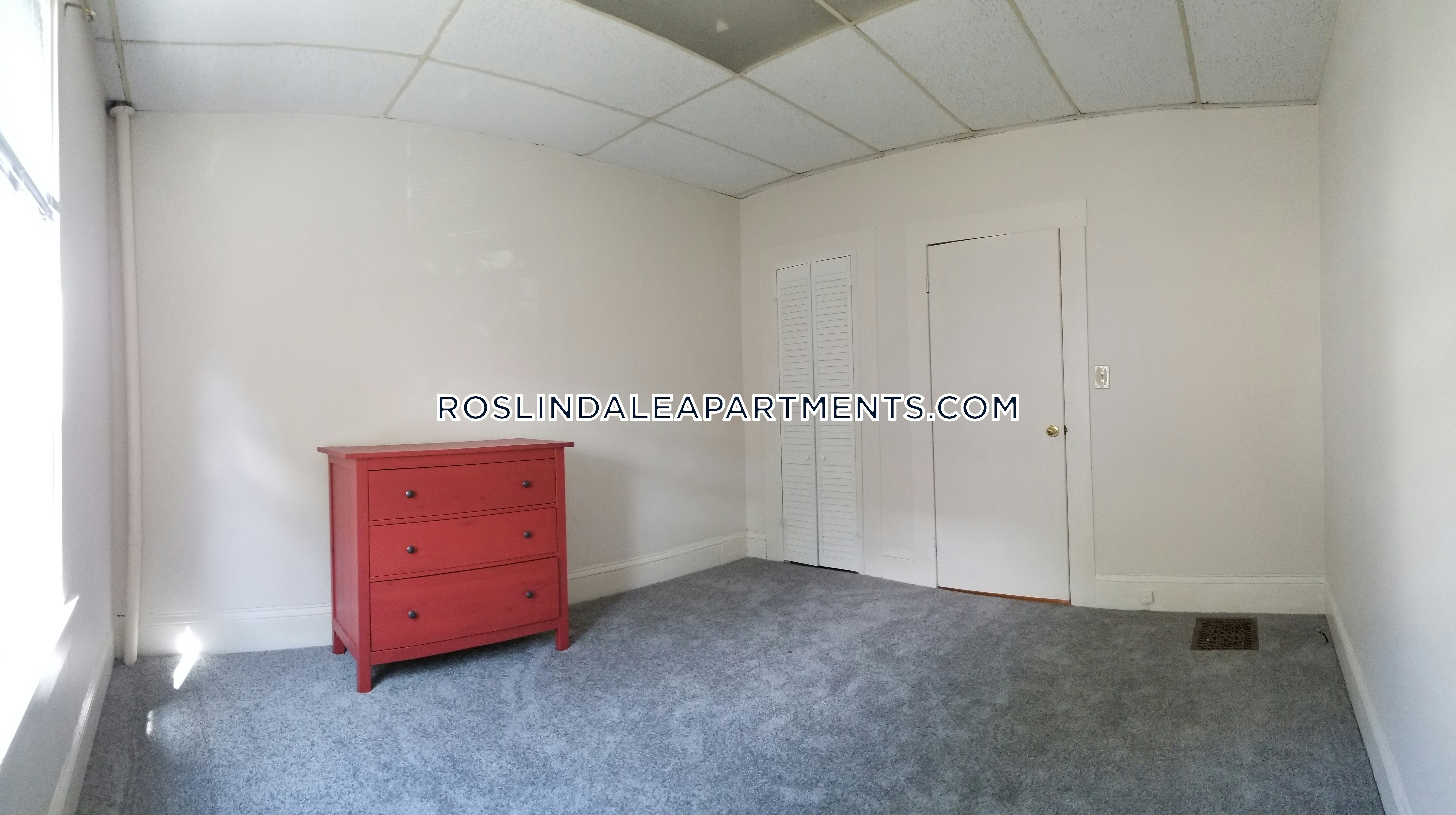 2 bed, 1 bath apartment for rent at 67 Maynard St Unit 1, Hyde Park — photo 9 of 11