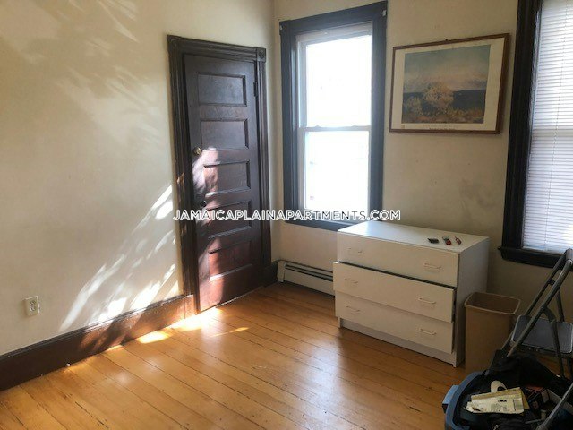 5 bed, 2 bath apartment for rent at 47 Creighton St Unit 3, Jamaica Plain — photo 22 of 117