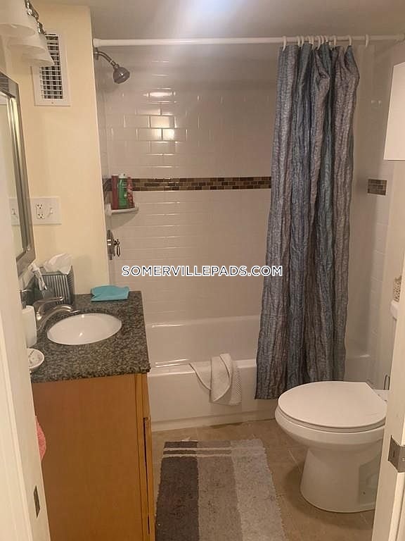 4 bed, 2.5 bath apartment for rent at 201 College Ave Unit 1, Davis Square — photo 10 of 29