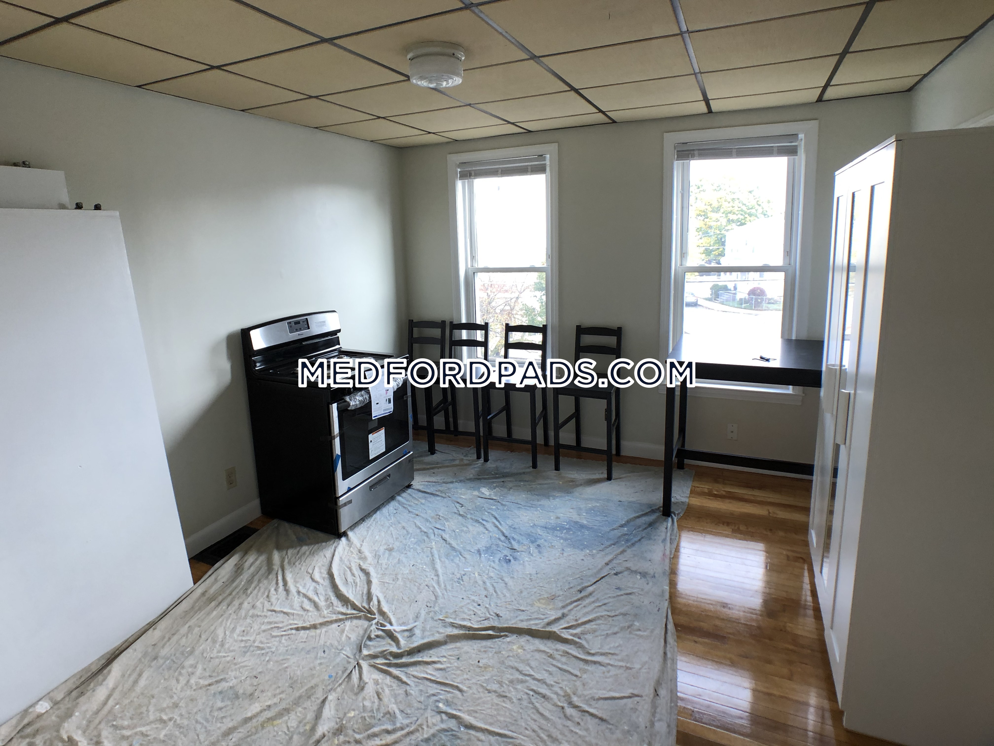 4 bed, 1 bath apartment for rent at 77 Lynman Ave Unit 2, Tufts University — photo 20 of 31