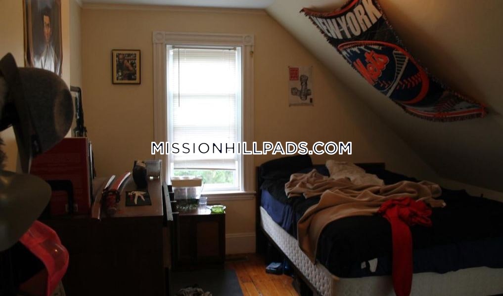 270 Parker Hill Ave, Mission Hill