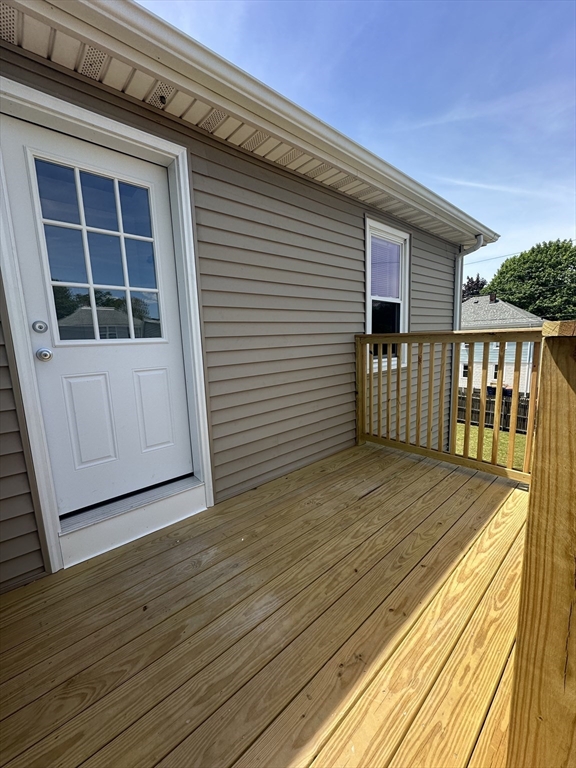 38 Taunton Ave, Seekonk