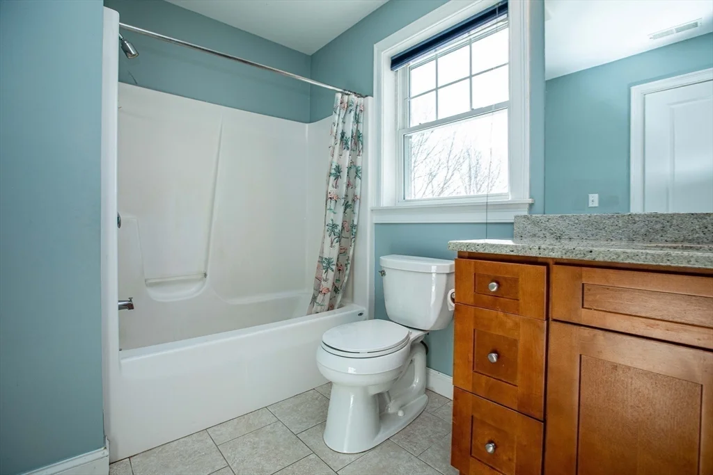 8 Summer Hill Circle, Arlington