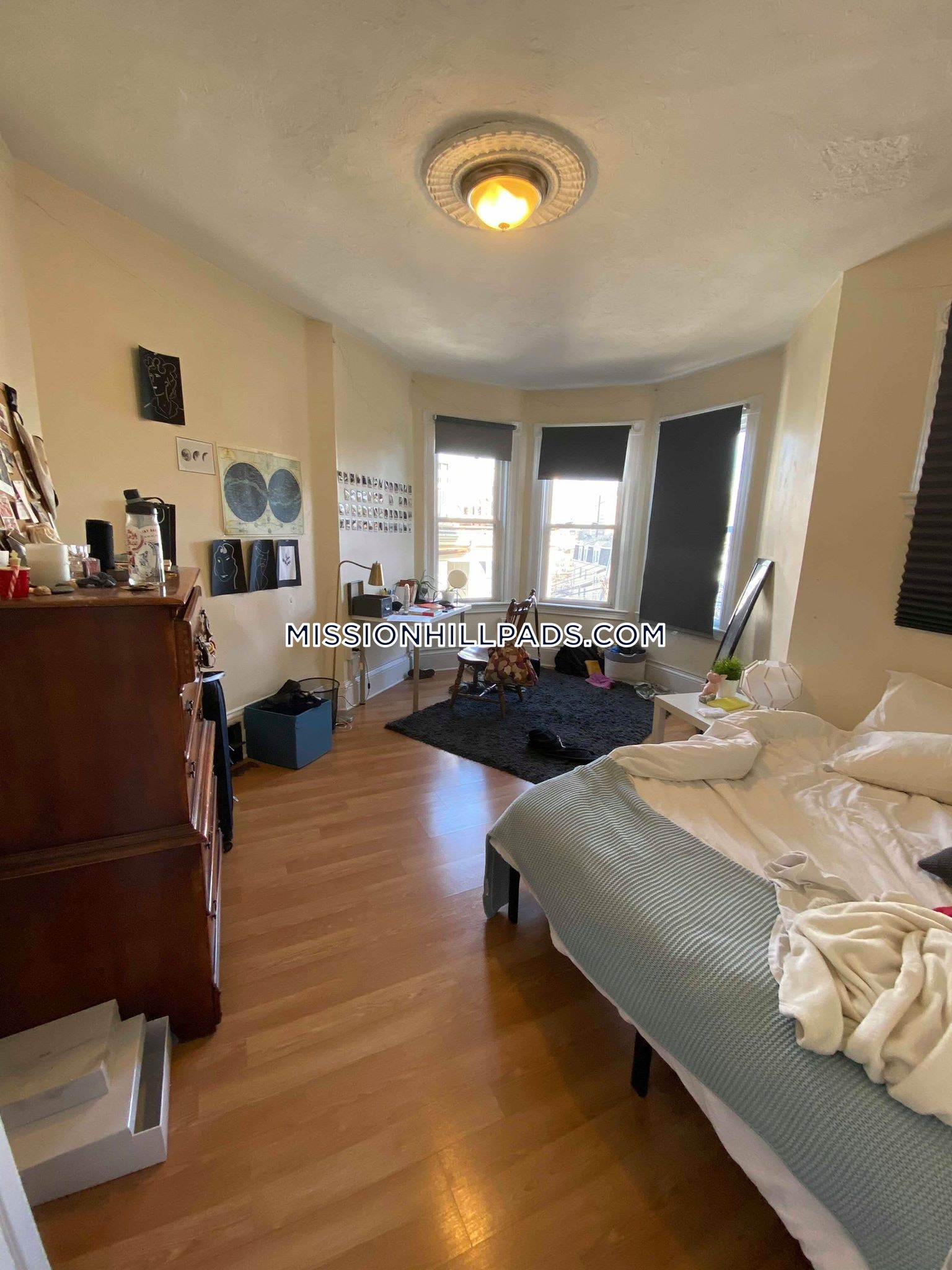 4 bed, 1 bath apartment for rent at 41 Parker Hill Ave Unit 3, Mission Hill — photo 10 of 11