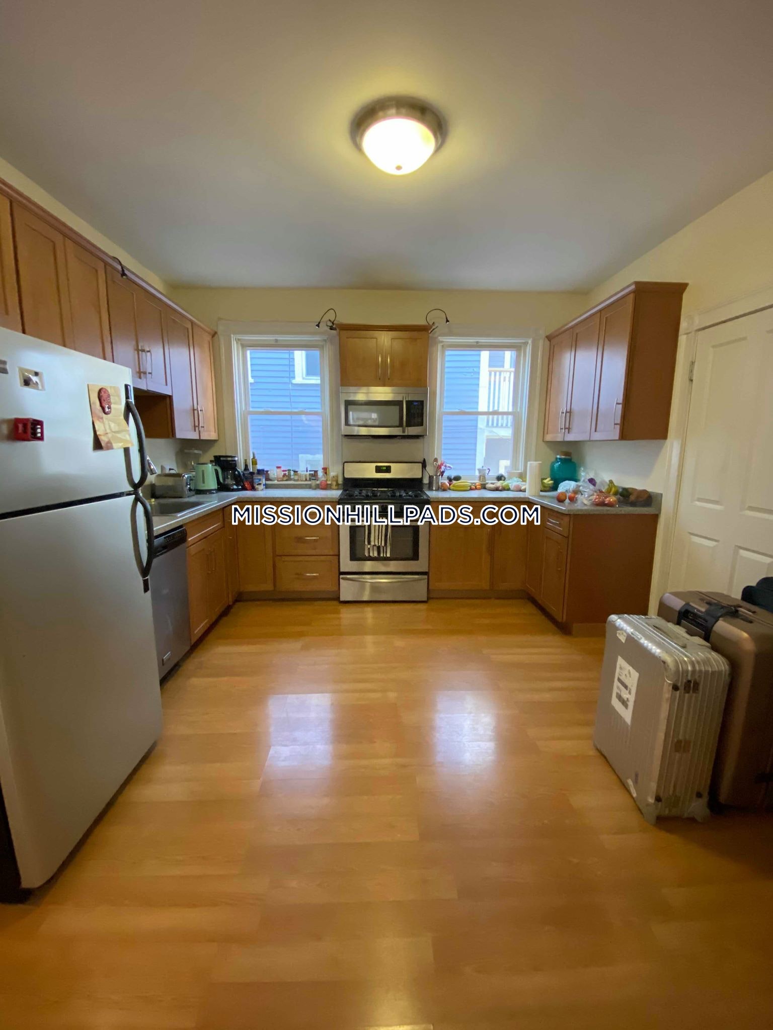 4 bed, 1 bath apartment for rent at 41 Parker Hill Ave Unit 3, Mission Hill — photo 11 of 11