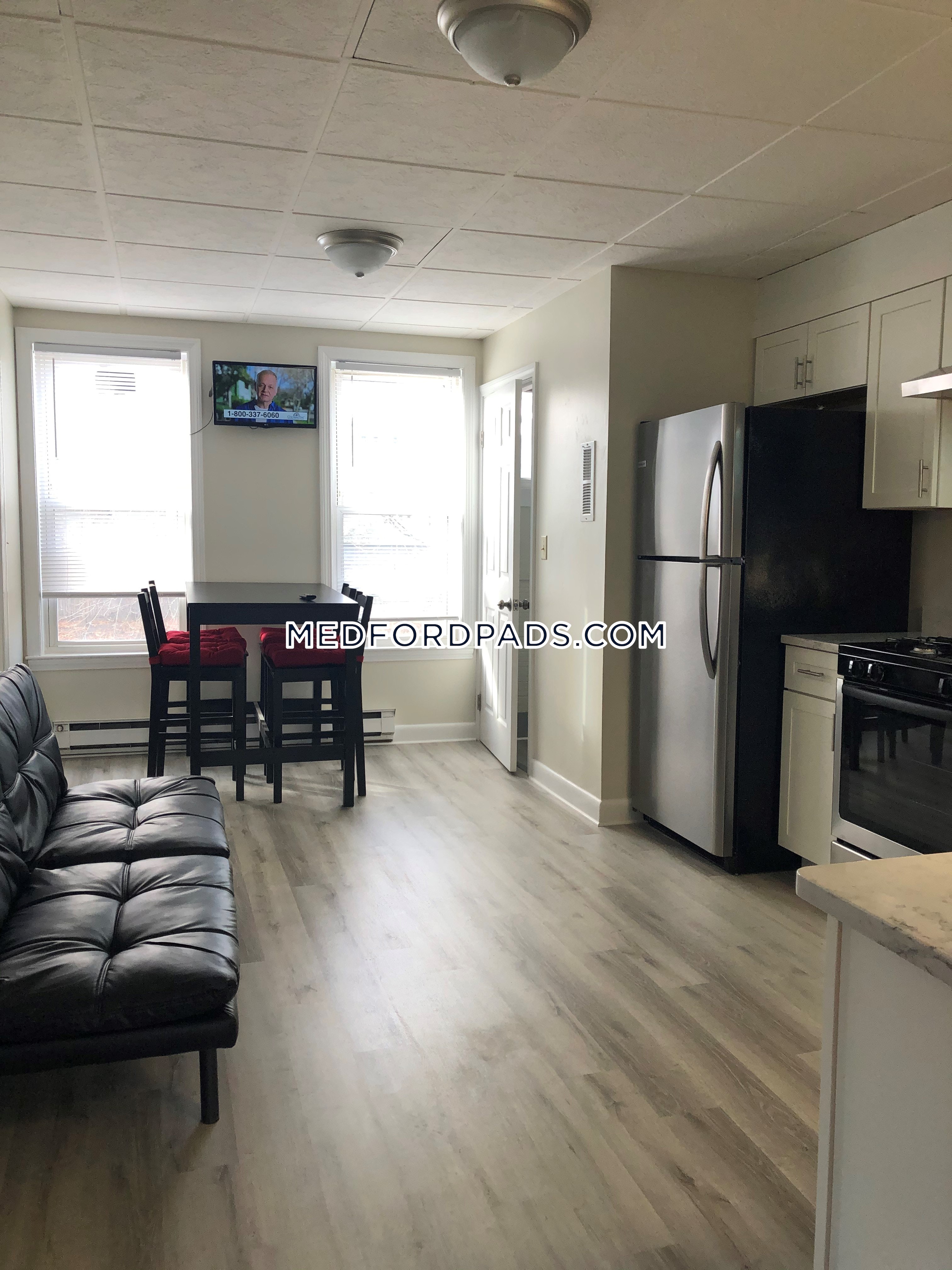 4 bed, 1 bath apartment for rent at 77 Lynman Ave Unit 2, Tufts University — photo 13 of 31