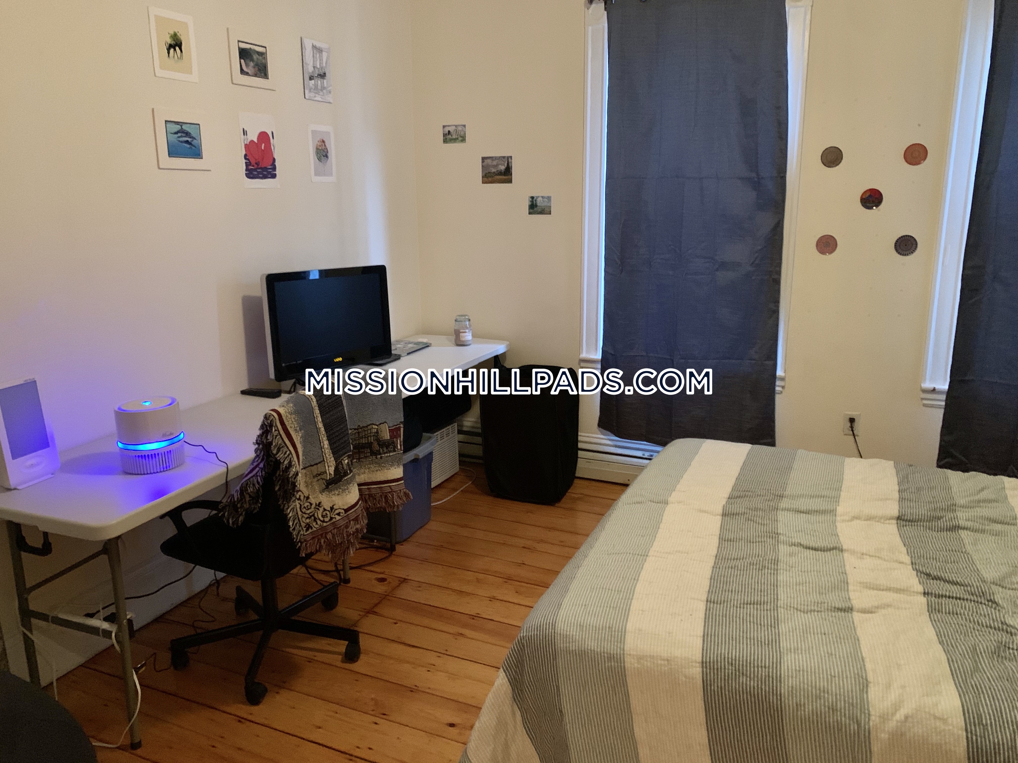 4 bed, 1 bath apartment for rent at 12 Oswald St Unit 2A, Mission Hill — photo 3 of 5