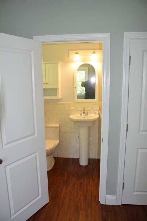 3 Old Village Rd, Fiskdale