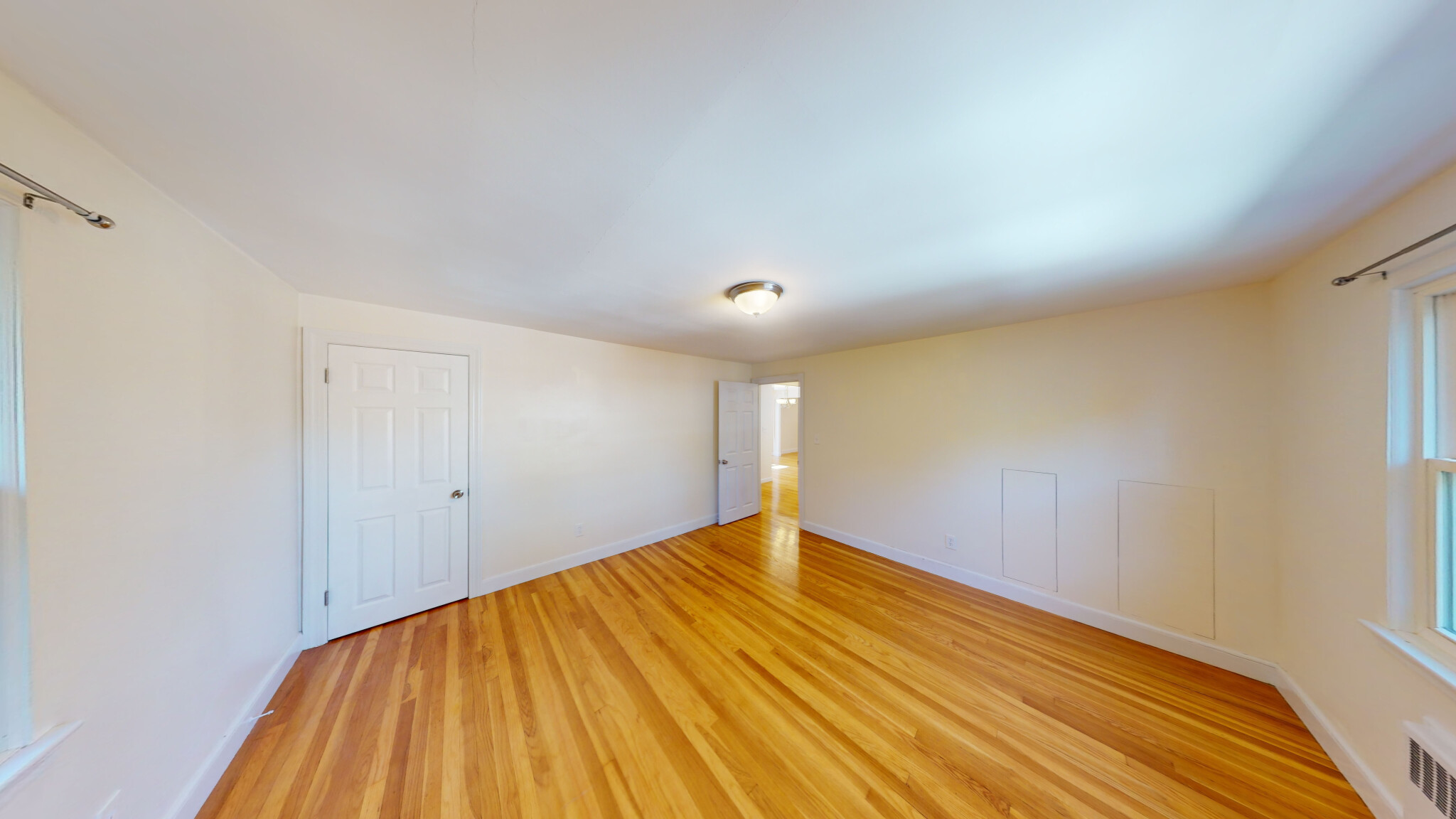 14 Louise Rd, Chestnut Hill