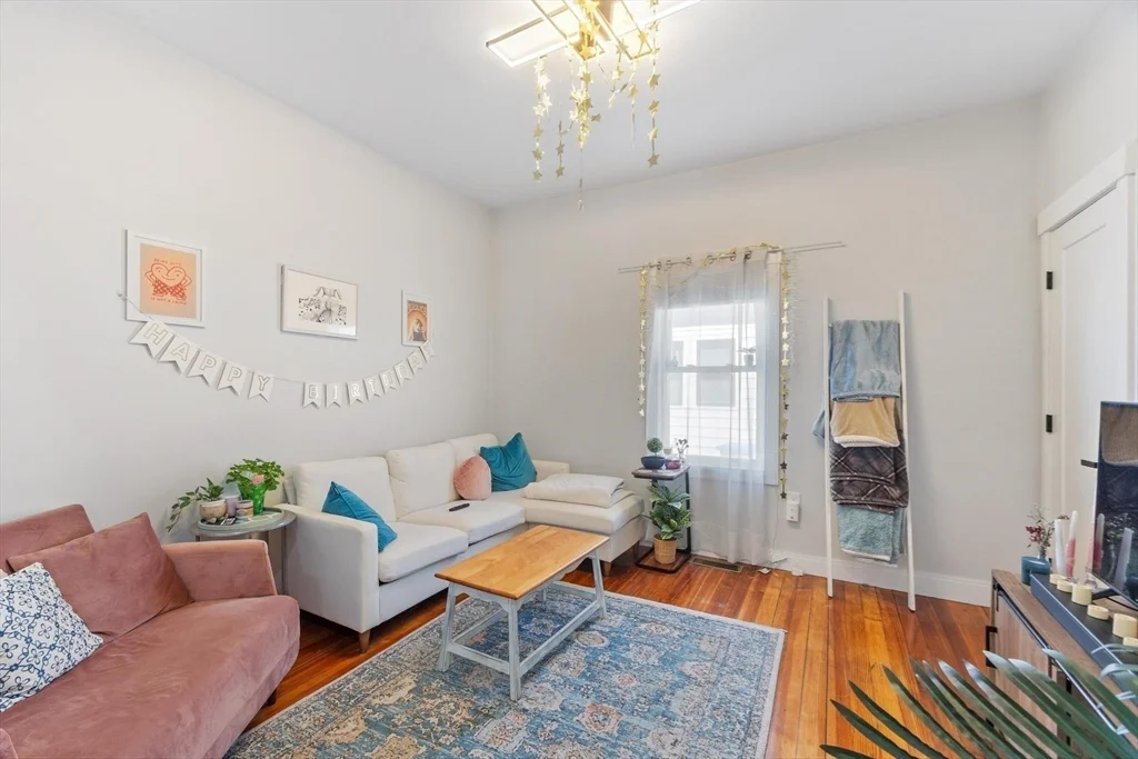 193 Brookside Pkwy, Medford