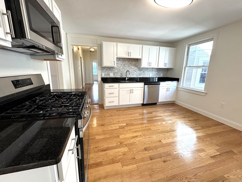 11 East Milton Rd, High Street Hill