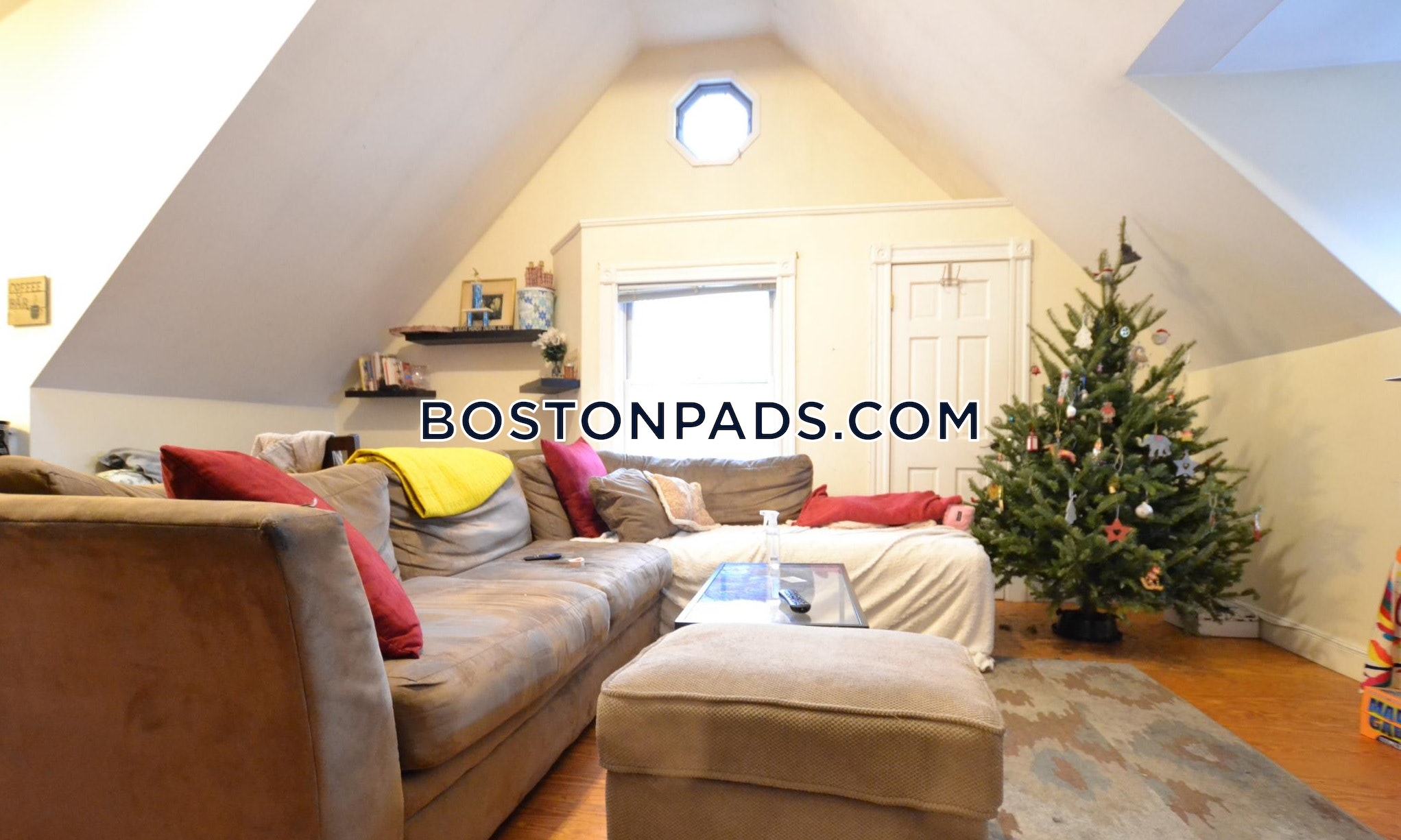5 bed, 2 bath apartment for rent at 62 Ridgemont St Unit U2, Allston — photo 4 of 6