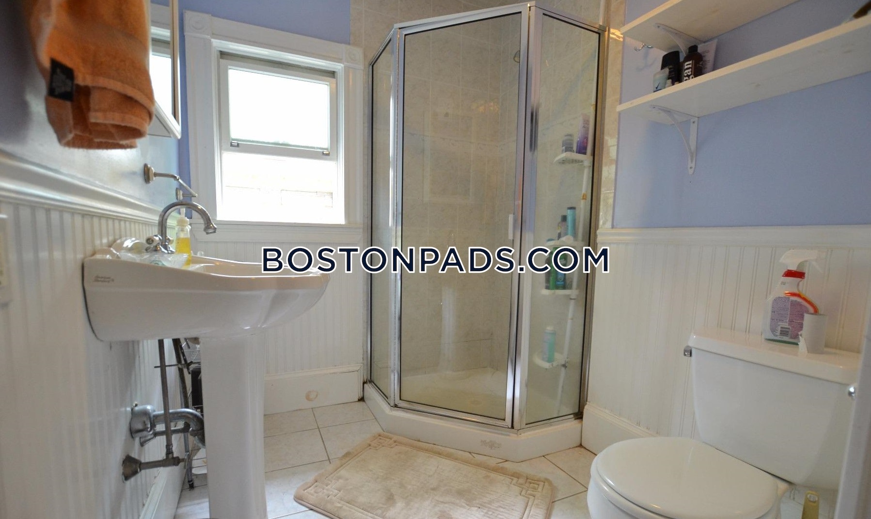 5 bed, 2 bath apartment for rent at 62 Ridgemont St Unit U2, Allston — photo 6 of 6