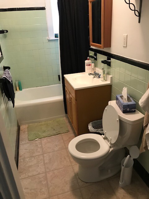 1 bed, 1 bath apartment for rent at 1589 Beacon St Unit 13., Washington Square — photo 3 of 3
