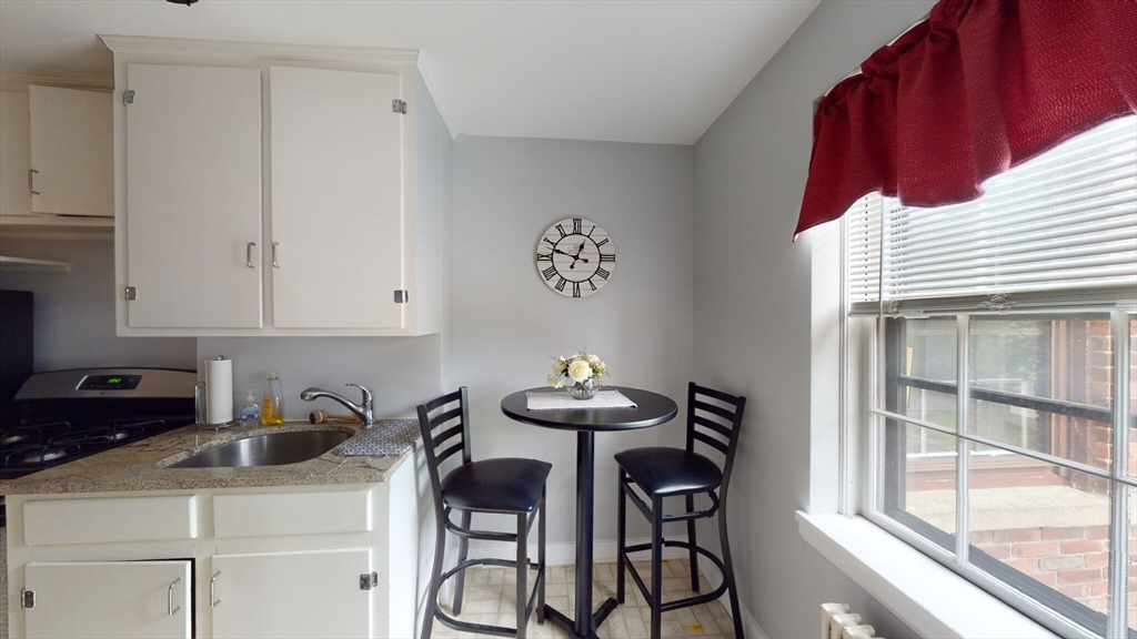 12 Kilsyth Ter, Brighton