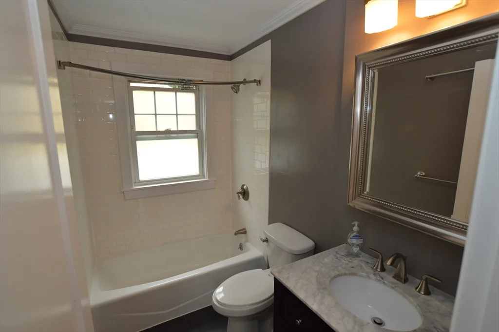 100 Tremont, Salem