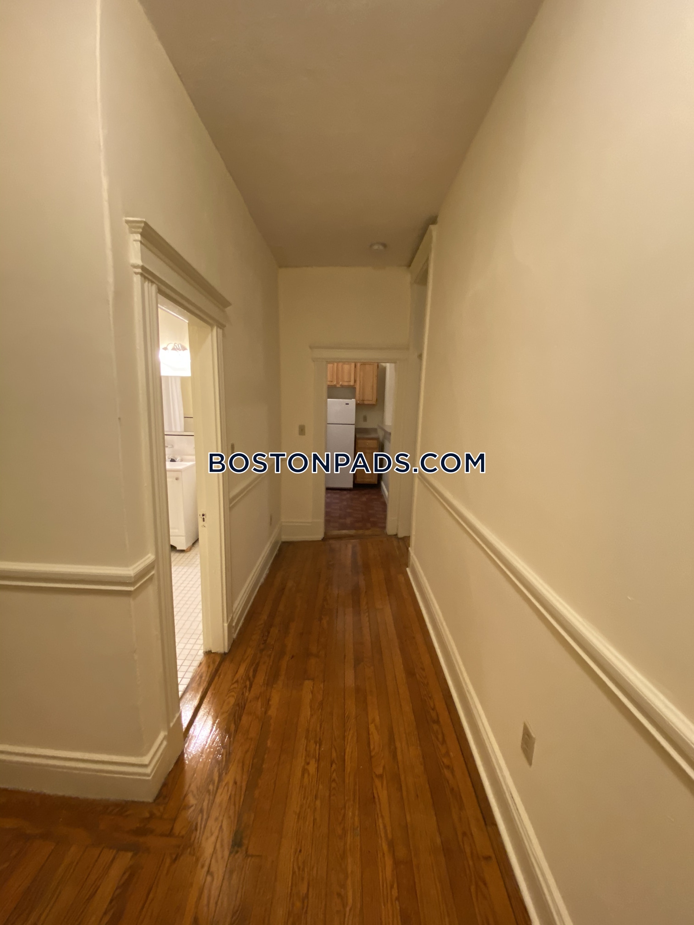 Studio bed, 1 bath apartment for rent at 16 Queensberry St Unit 5F, Fenway — photo 3 of 11