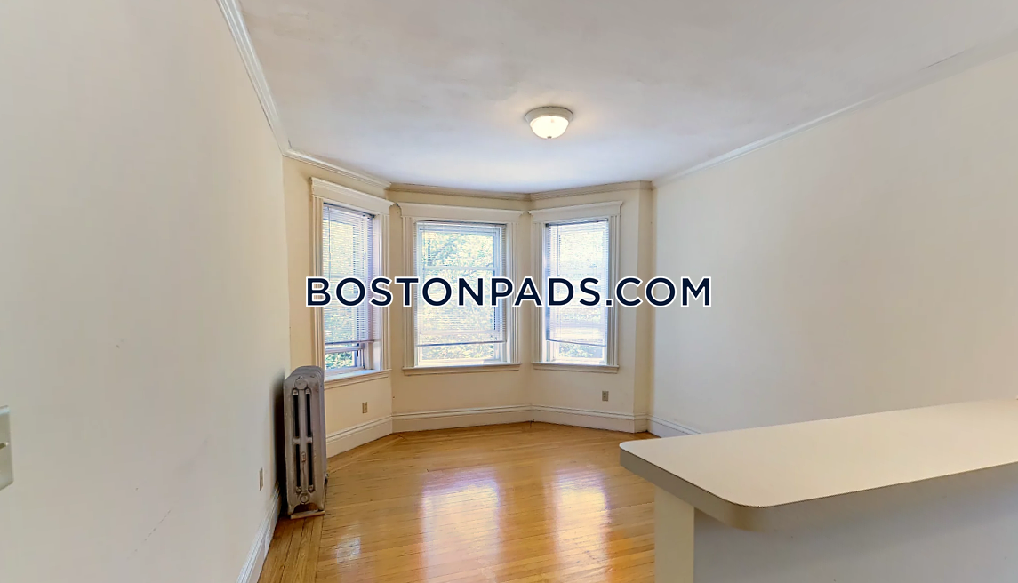 1 bed, 1 bath apartment for rent at 15 Queensberry St Unit 31, Fenway — photo 8 of 11