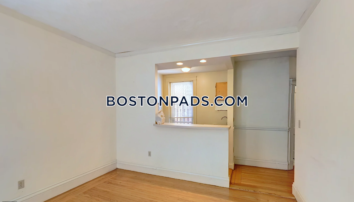 1 bed, 1 bath apartment for rent at 15 Queensberry St Unit 31, Fenway