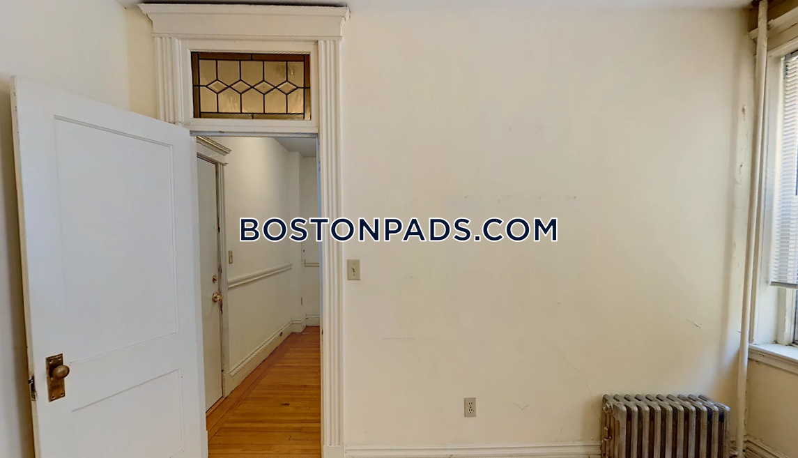 1 bed, 1 bath apartment for rent at 15 Queensberry St Unit 31, Fenway — photo 7 of 11